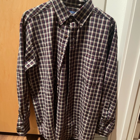 Wool Pendleton button up - Picture 3 of 3